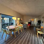 Casa vacanze Awesome In With 4 Bedrooms And Internet *
