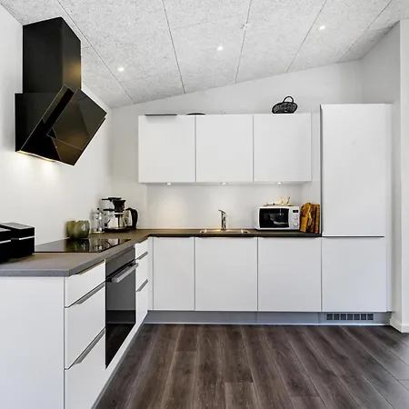 Awesome In With 4 Bedrooms And Internet Casa de Férias Ebeltoft