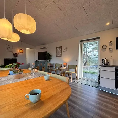 Awesome In With 4 Bedrooms And Internet Casa de Férias Ebeltoft